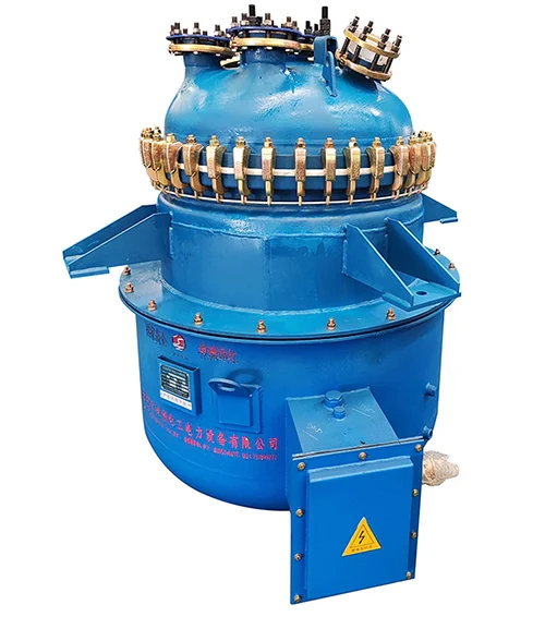 Reactor con revestimiento de vidrio y calentamiento por infrarrojos